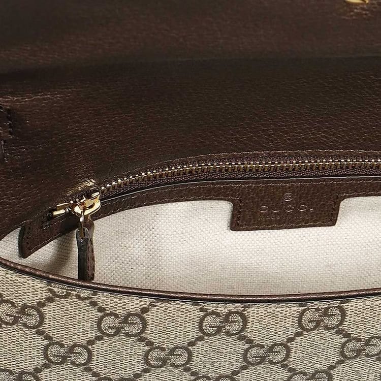 Gucci Blondie Shoulder Bag Beige/Ebony Supreme