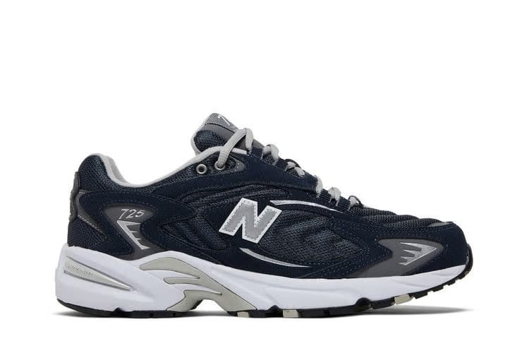 New Balance 725 Off White