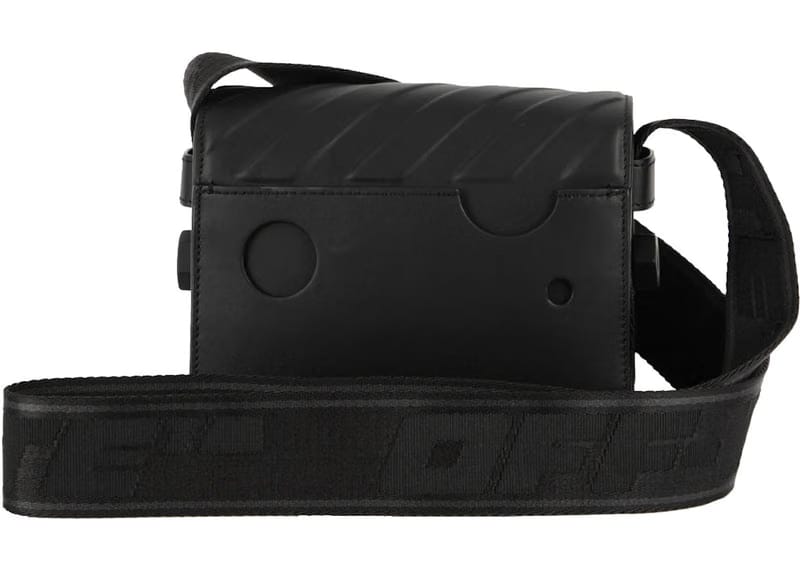 Off-White Clipper Bag Black