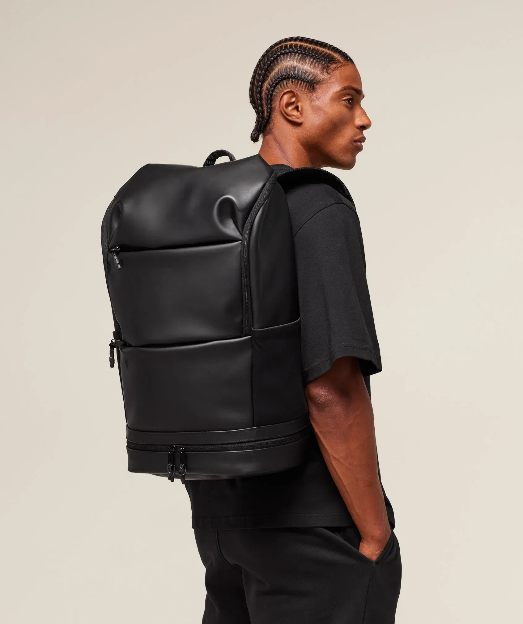 Women's Gymshark Sleek Backpack Black