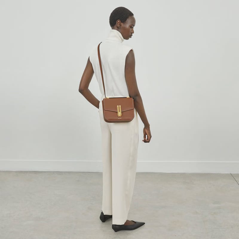DeMellier The Vancouver tan small grain ecru stitching