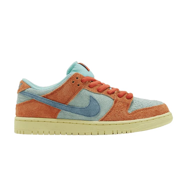 Nike SB Dunk Low Orange And Emerald Rise