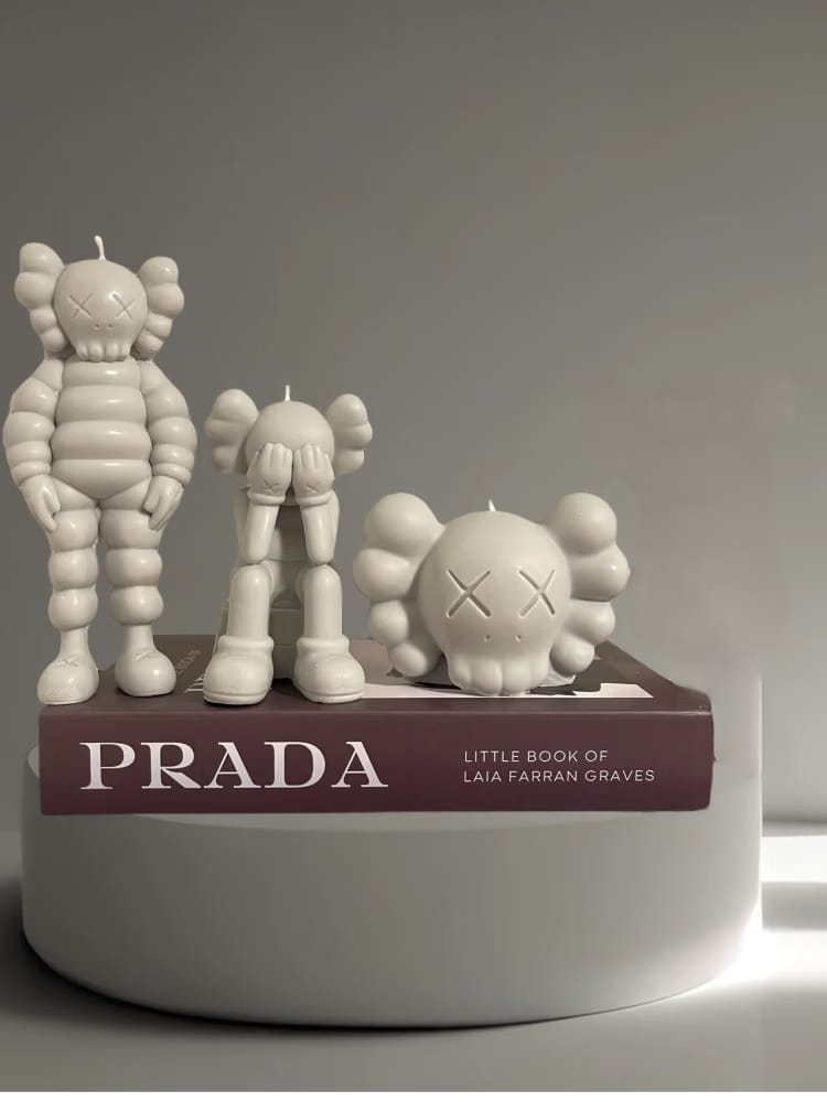 3 KAWS Candle SET