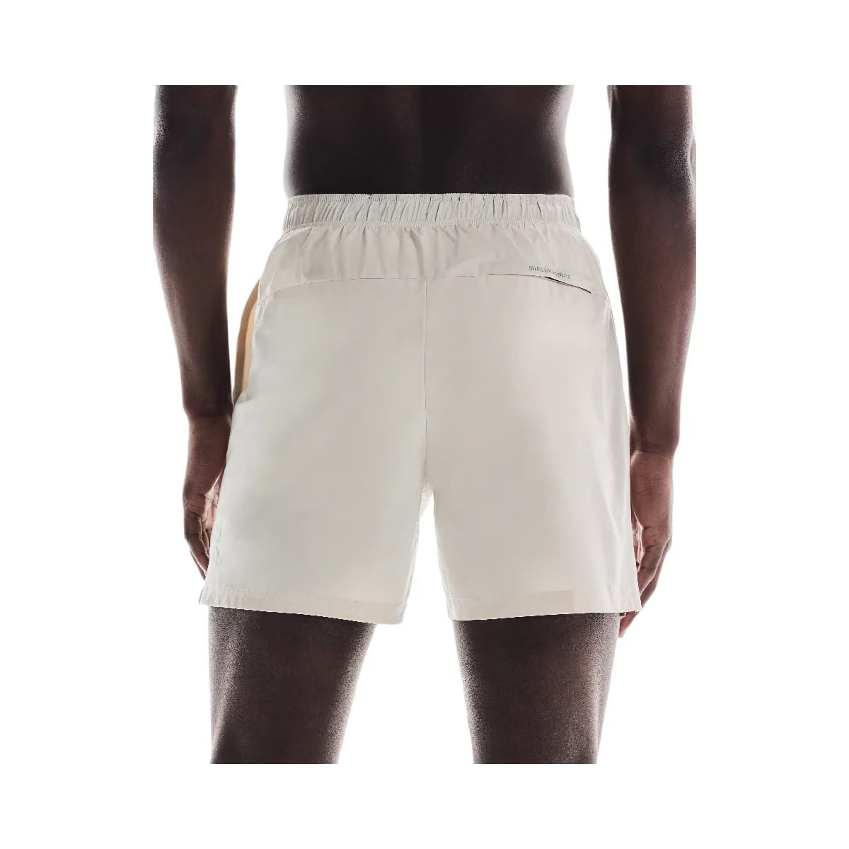 On 5" Core Shorts Sand