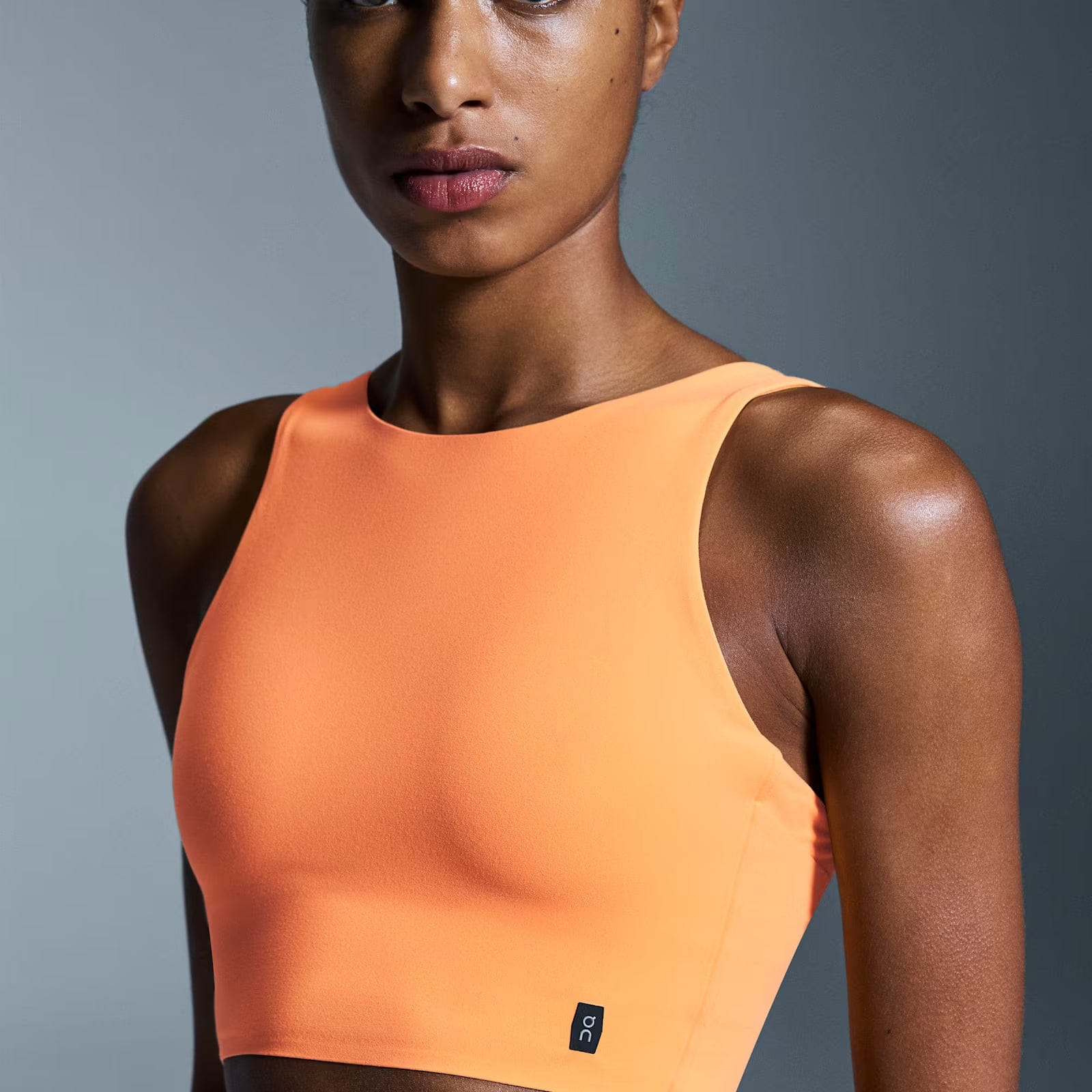 On Core 2-In-1 Crop Tangerine