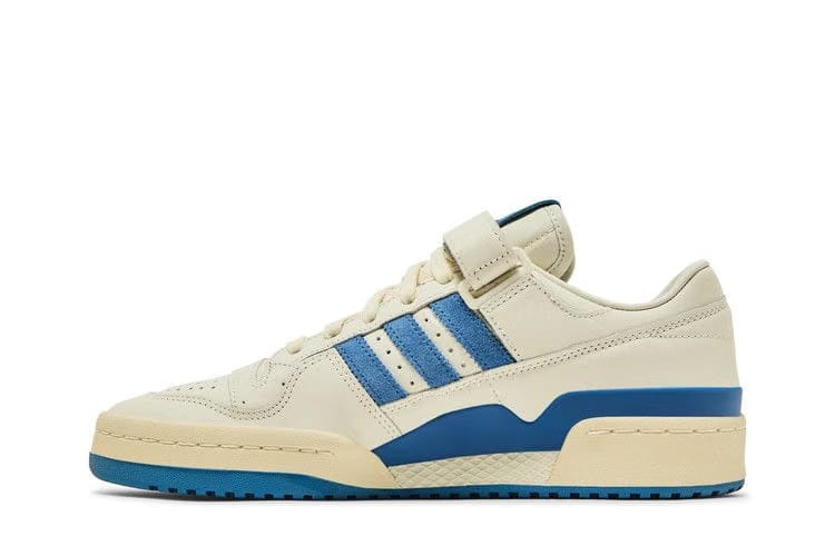 Forum 84 Low White Trace Royal