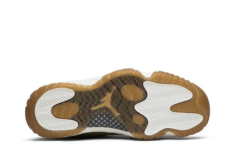 Wmns Air Jordan 11 Retro 'Olive Lux'