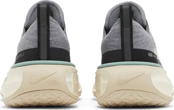 ZoomX Invincible 3 Cool Grey Black