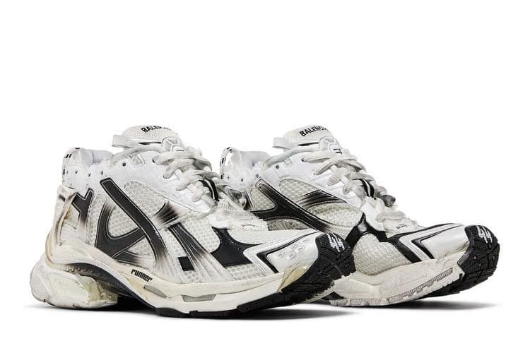 Balenciaga Runner Sneaker Gradient - White Black