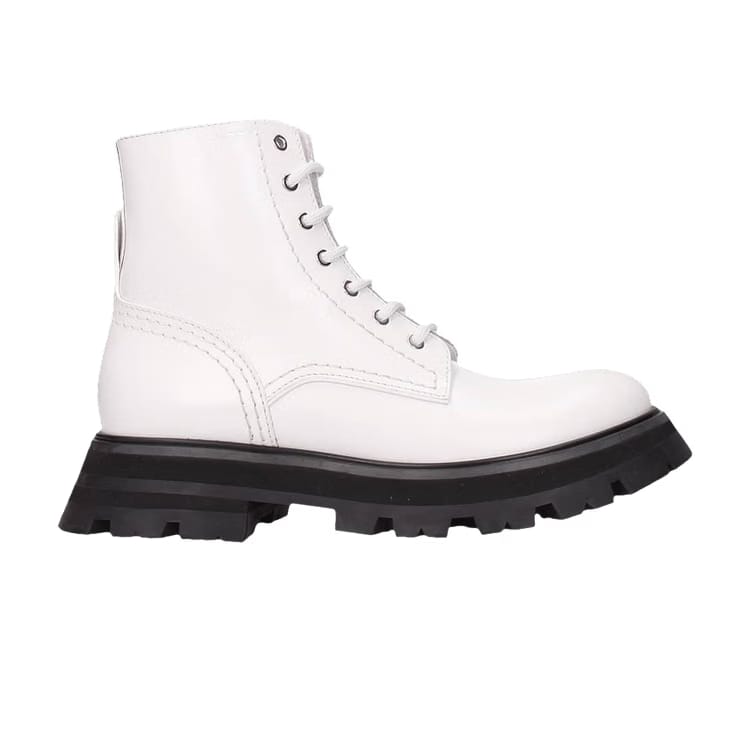 Alexander McQueen Wmns Wander Boot 'Black'