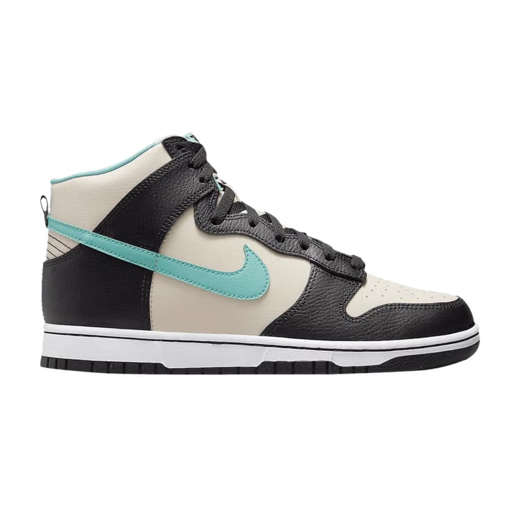 Nike Dunk High EMB Beige