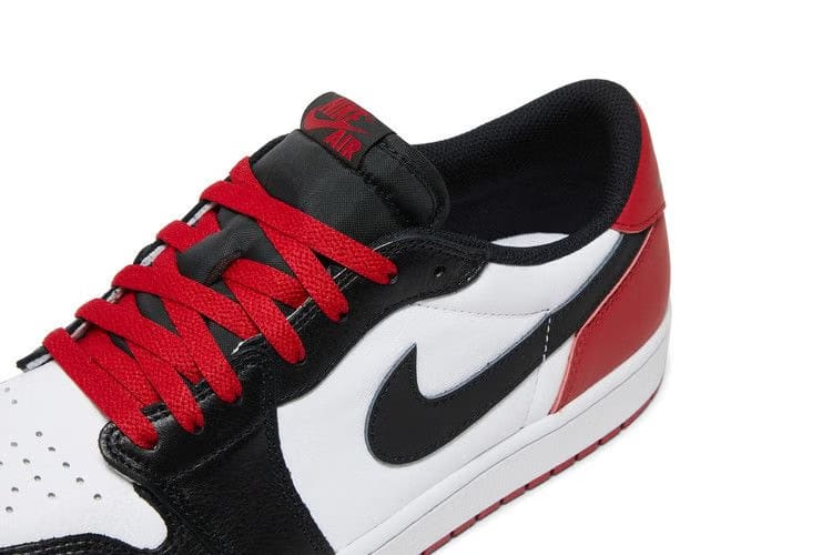 Air Jordan 1 Low OG Black Toe