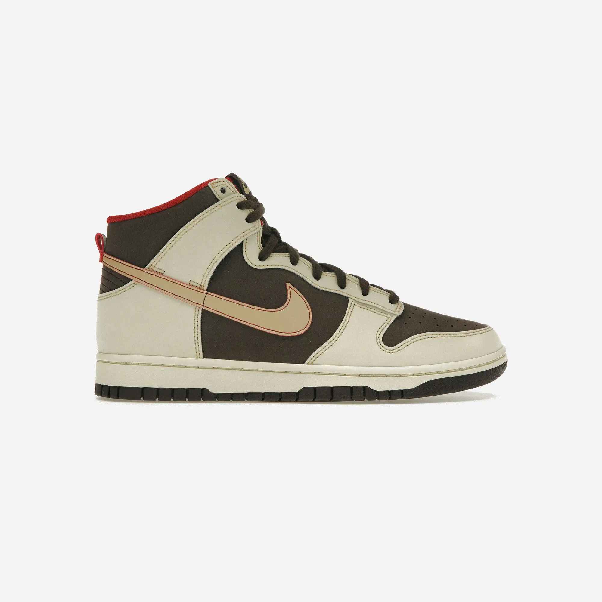 Dunk High SE Baroque Brown