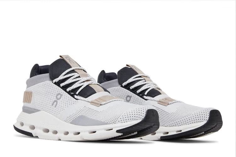 Wmns Cloudnova 'White Sand'