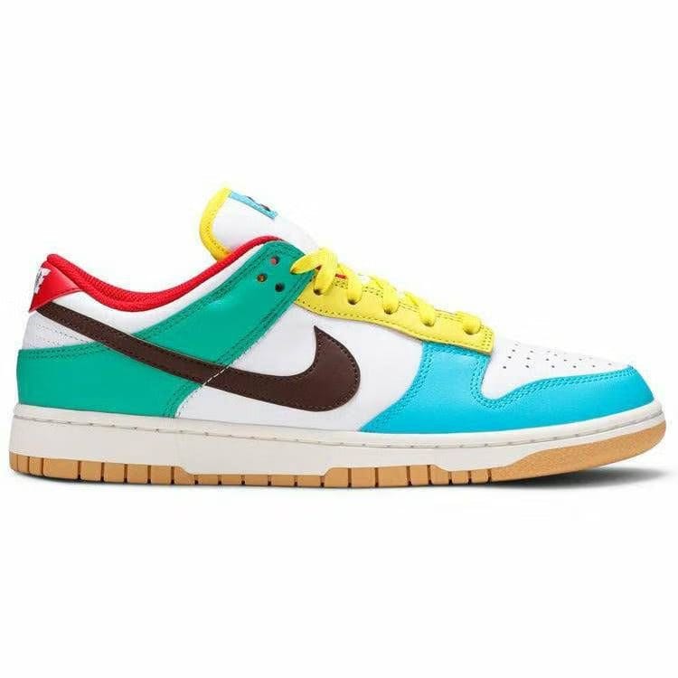 Dunk Low SE Free.99 White