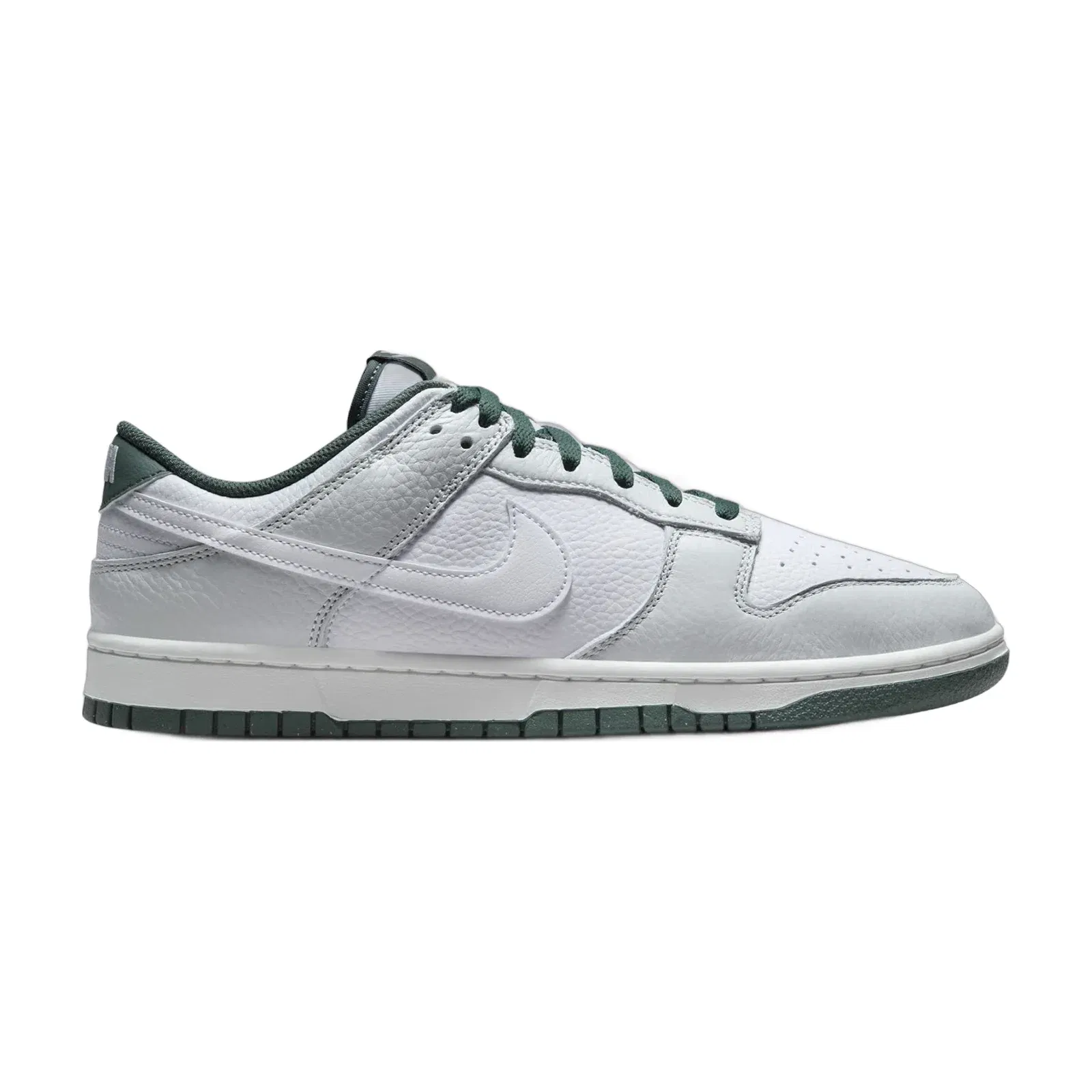 Nike Dunk Low Retro SE Photon Dust Vintage Green