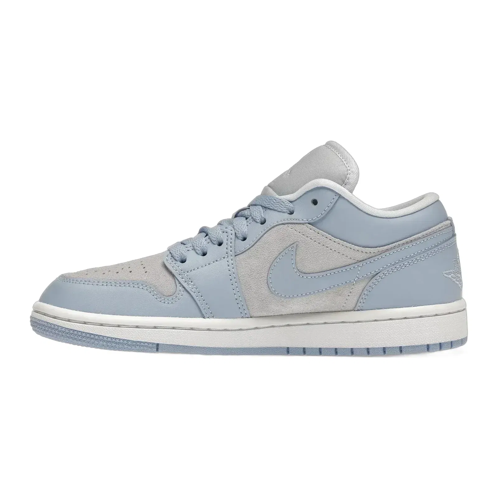 Wmns Air Jordan 1 Low Football GreyUniversity Blue