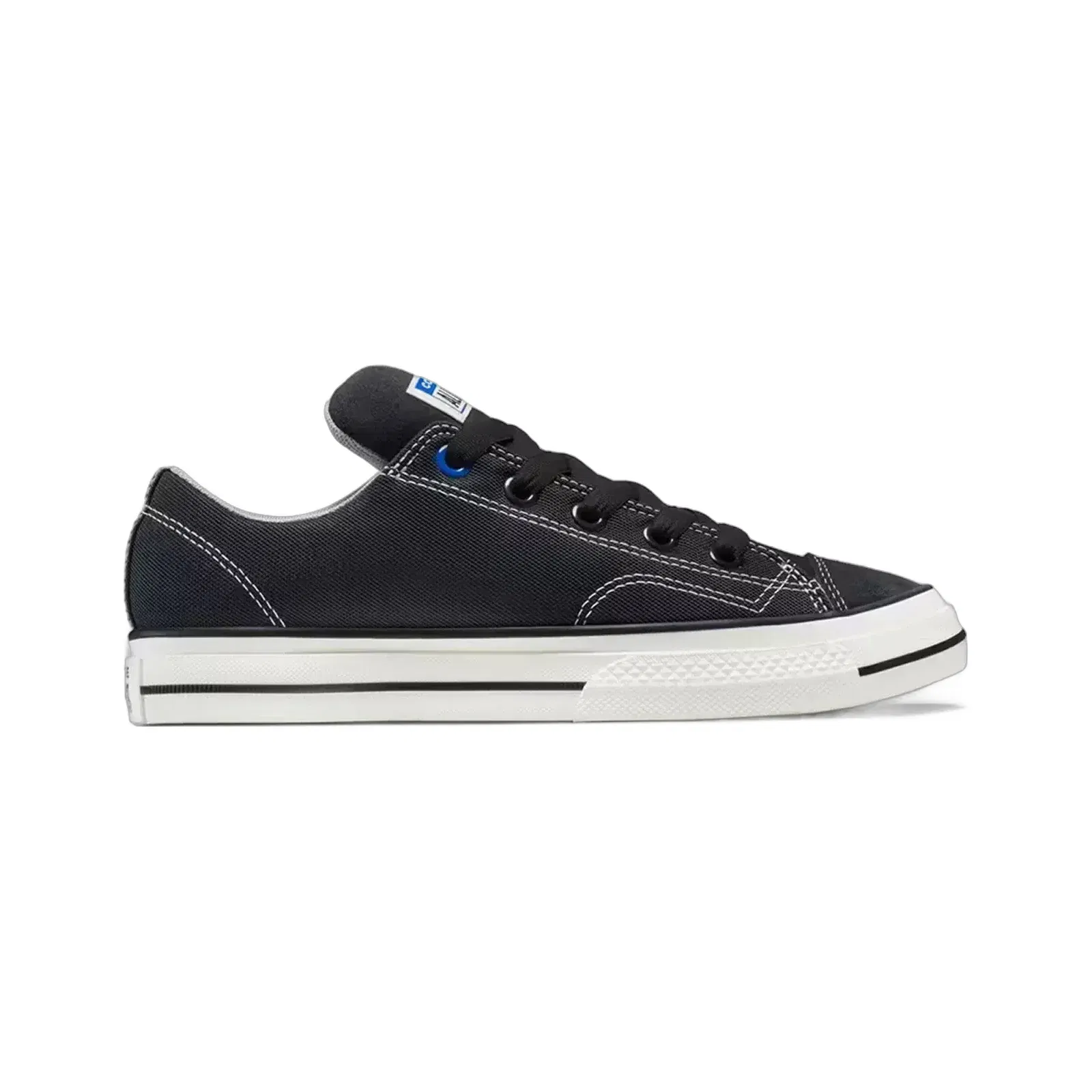 Converse CHUCK TAYLOR PUFF { BLACK