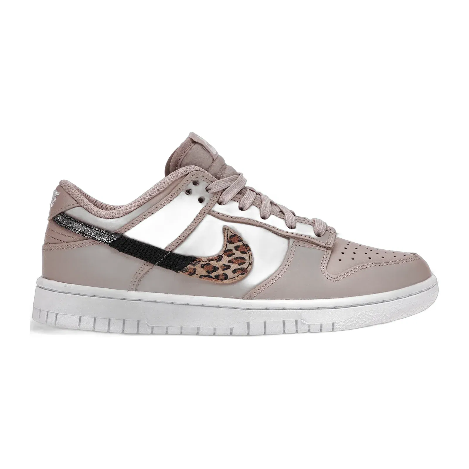 Nike Dunk Low Se Primal Pink Womens