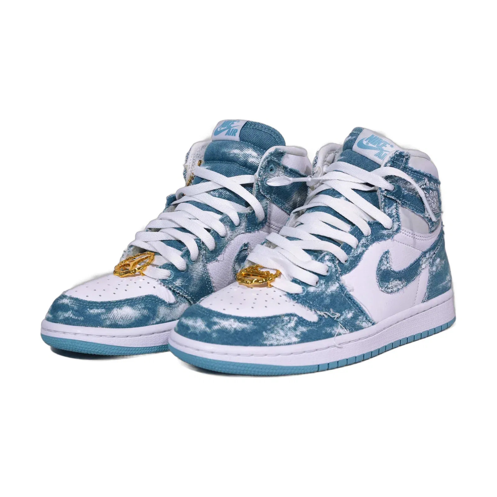 CLOUD AJ1