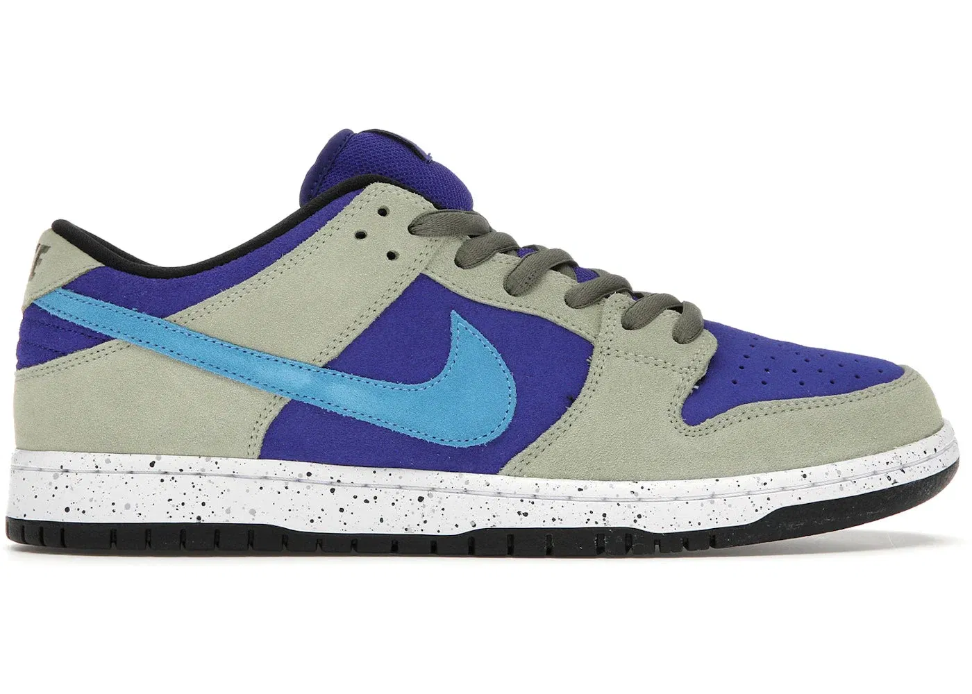 Dunk Low SB ACG Celadon