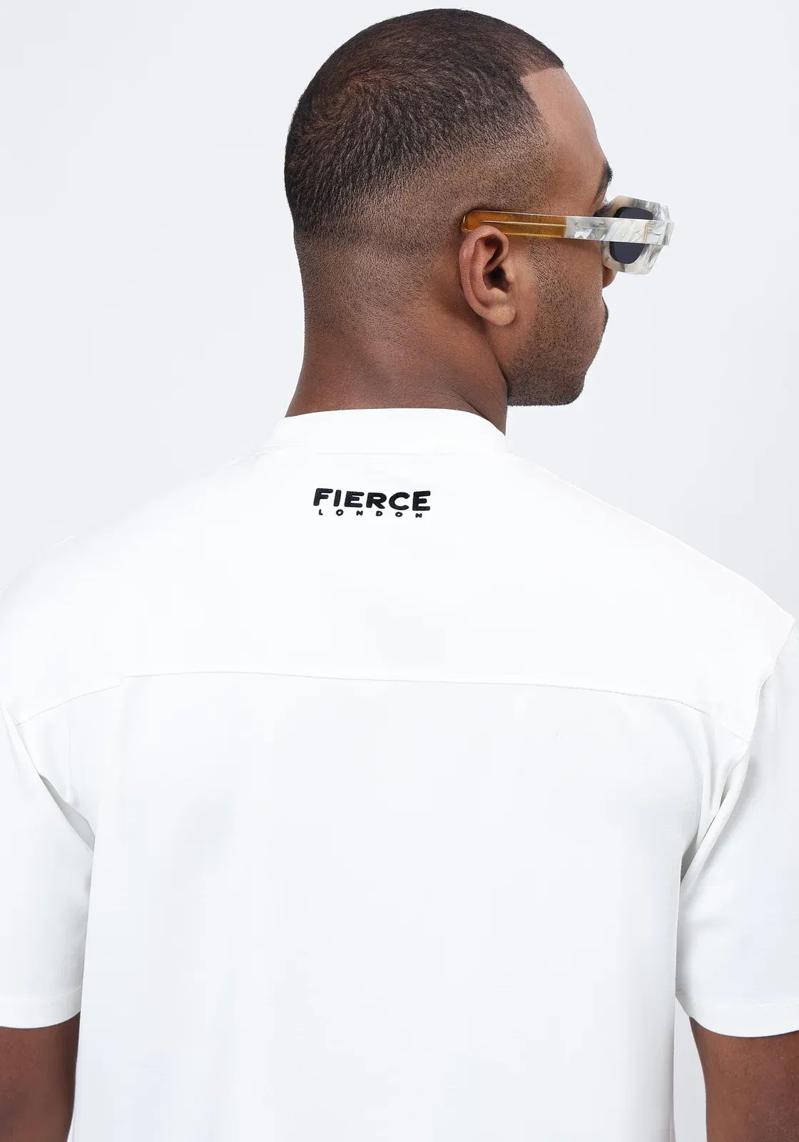 Signature Shorts Sleeved Crewneck