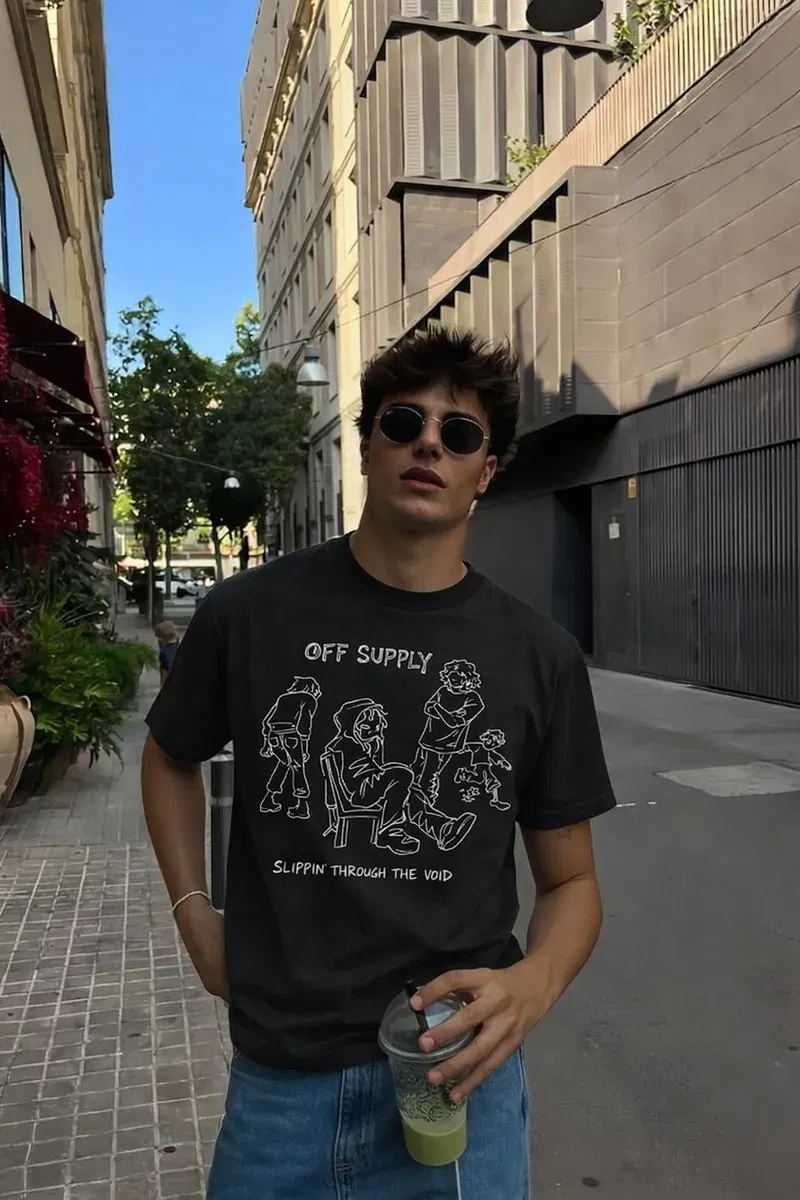 Off Supply Void Walkers Tee - Black