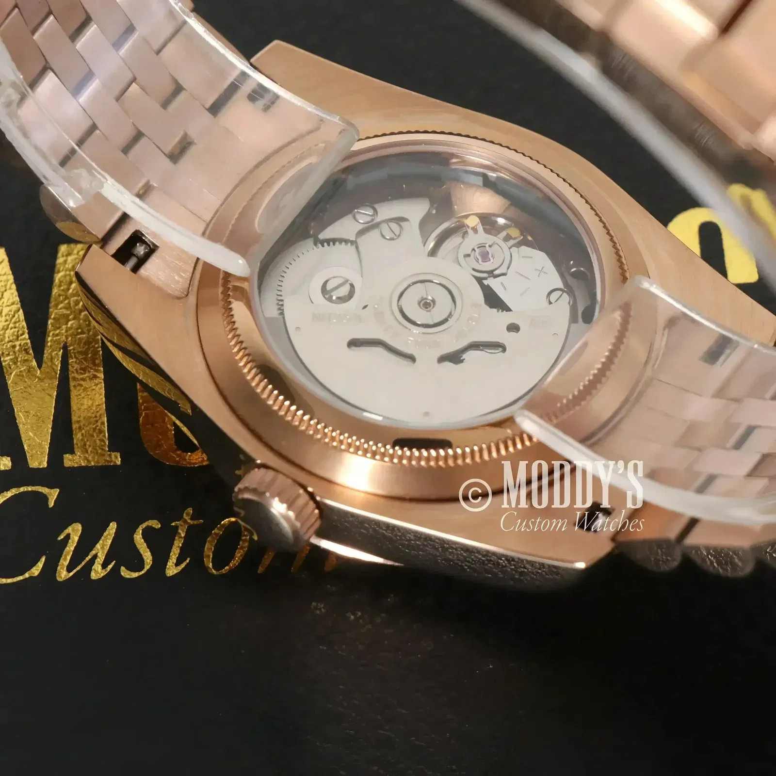 Seikojust Chocolate Crystals Rose Gold
