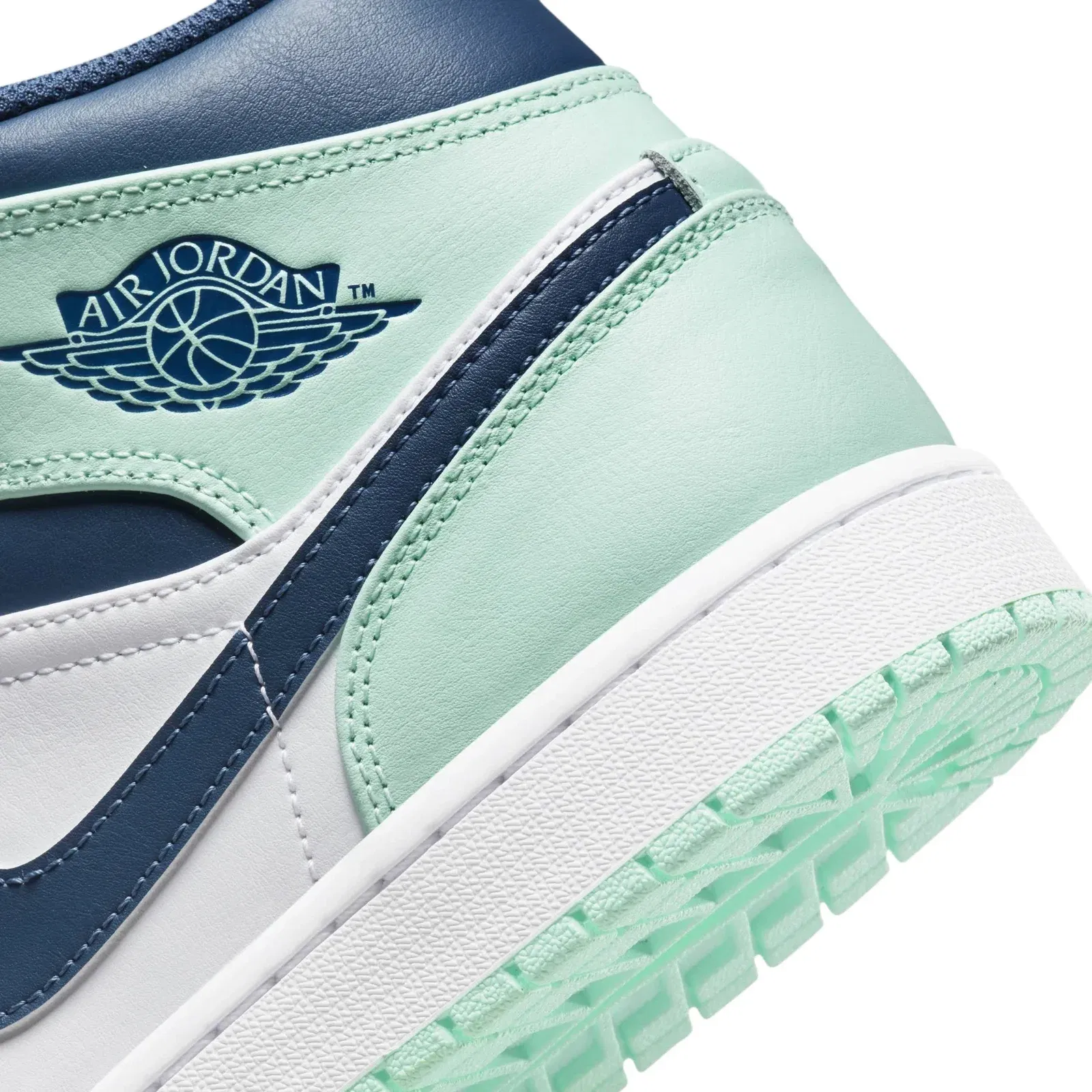 Air Jordan 1 Mid Mystic Navy Sale
