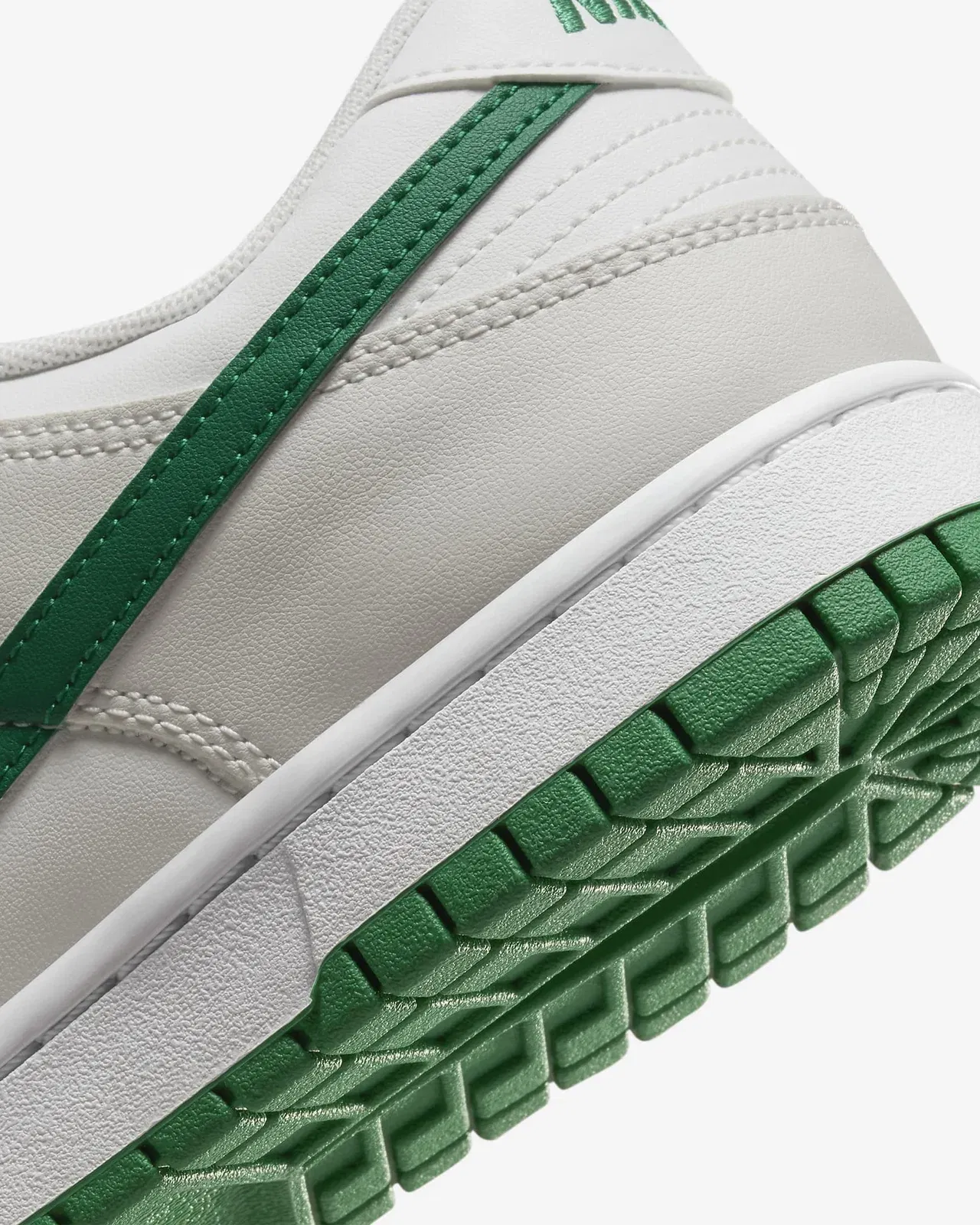 Nike Dunk Low Retro Green Sale