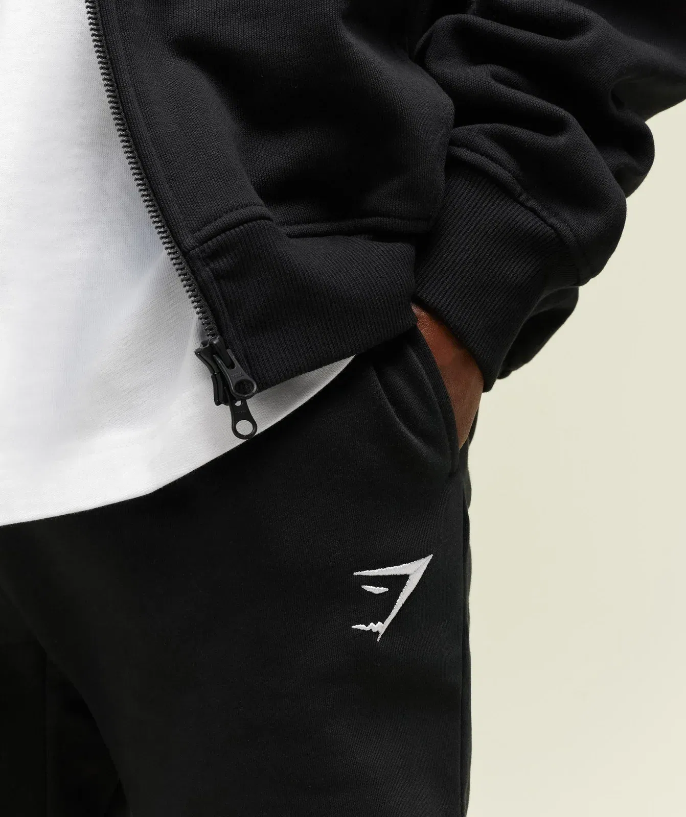 Gymshark Crest Joggers Black