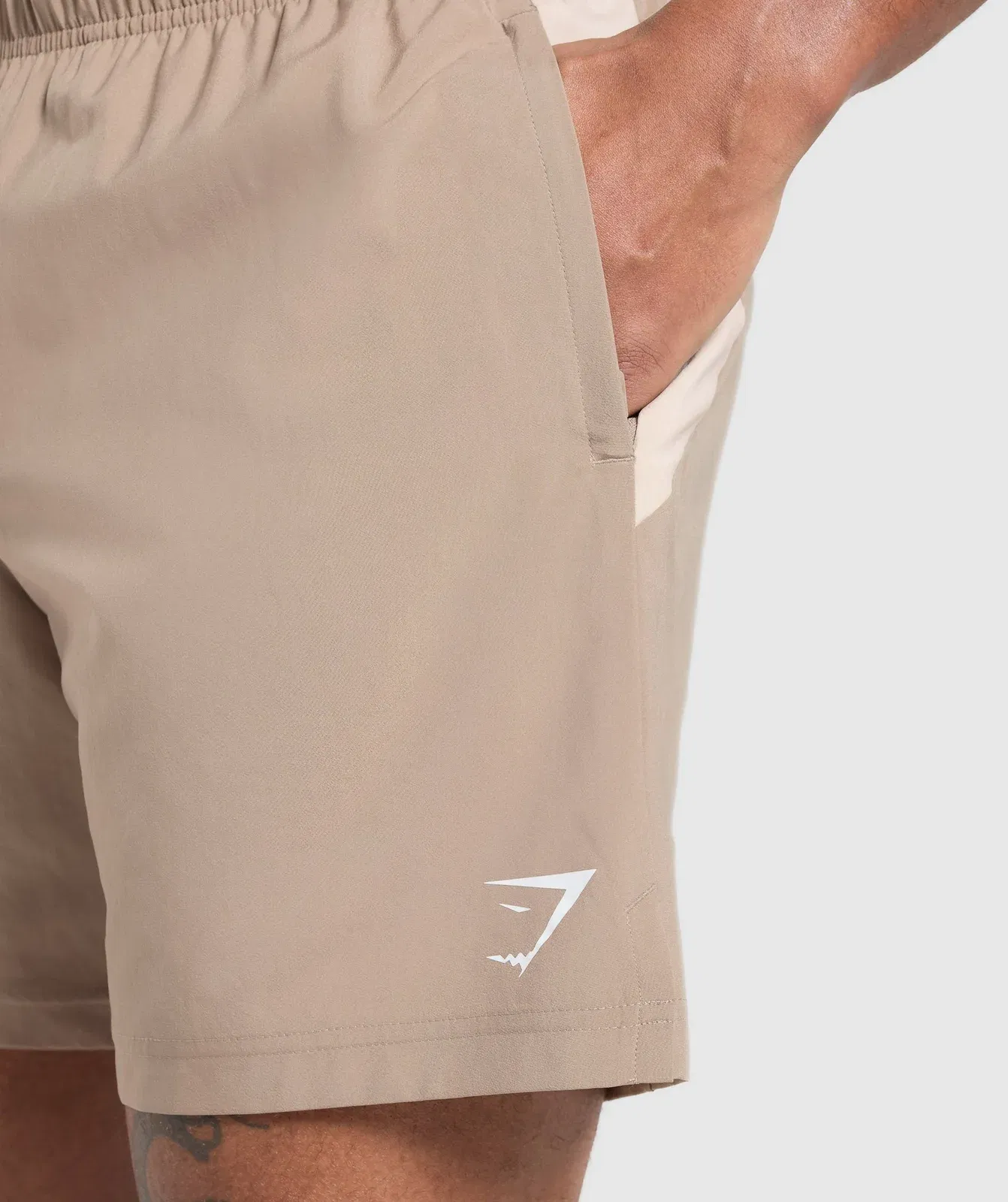 Gymshark Sport Panel 7" Shorts Cement Brown