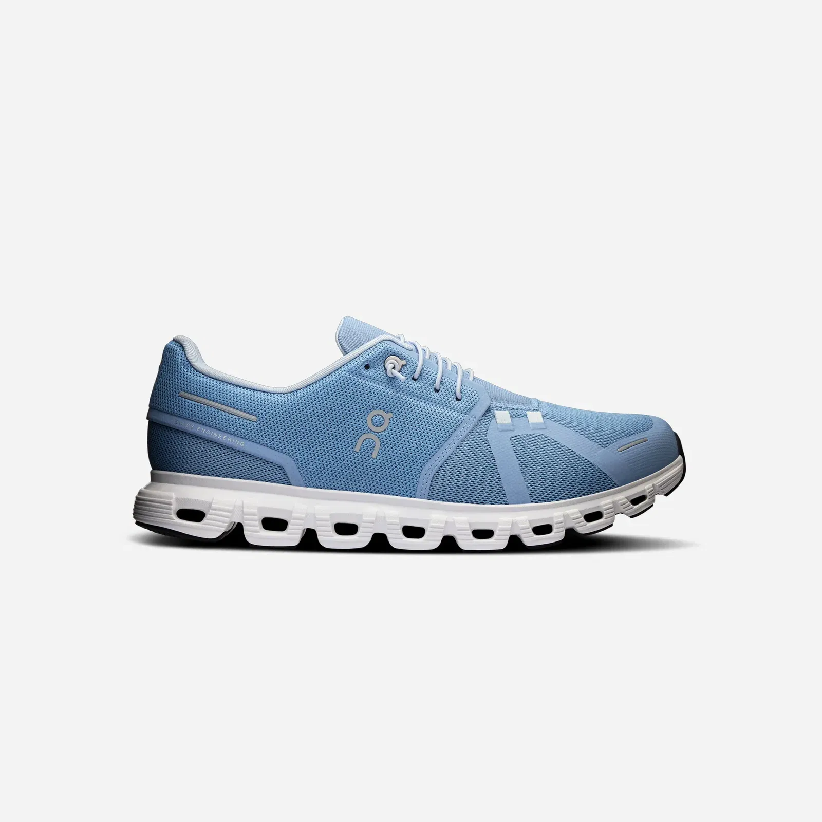 Cloud 6 Chambray White