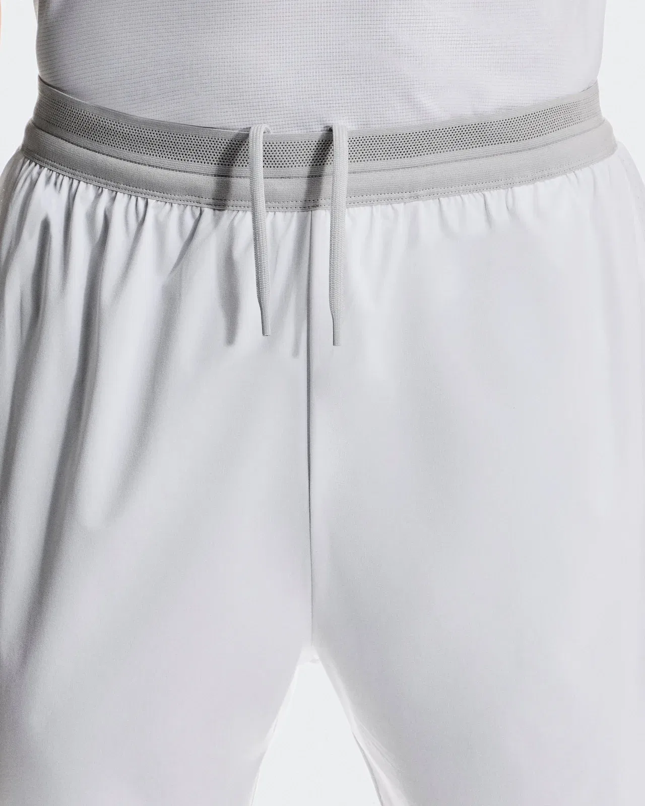 On 5" Performance 2/1 Shorts White Glacier