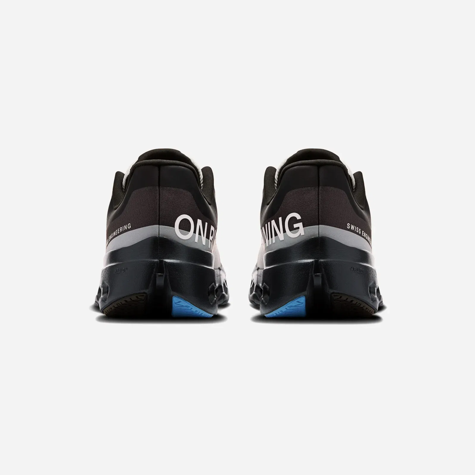 On Running Cloudsurfer Next Lumos Black Dew