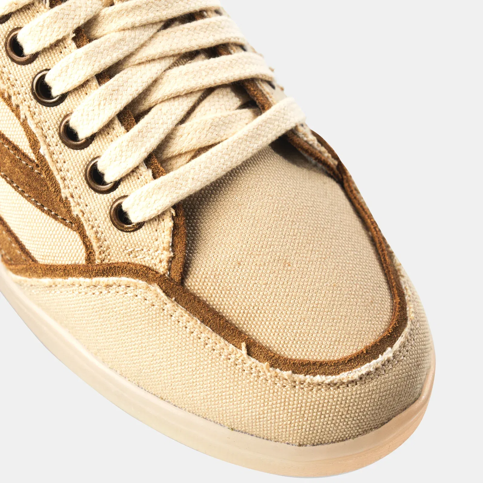 Gully Number 001 - Baaz Kora White for women
