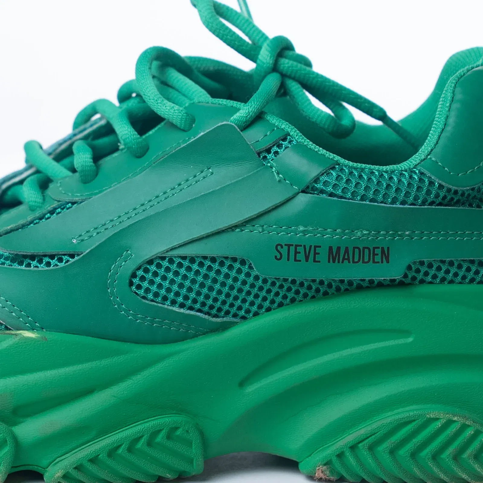 Steve Madden Possession Lace-Up Sneakers (UK 6.5)