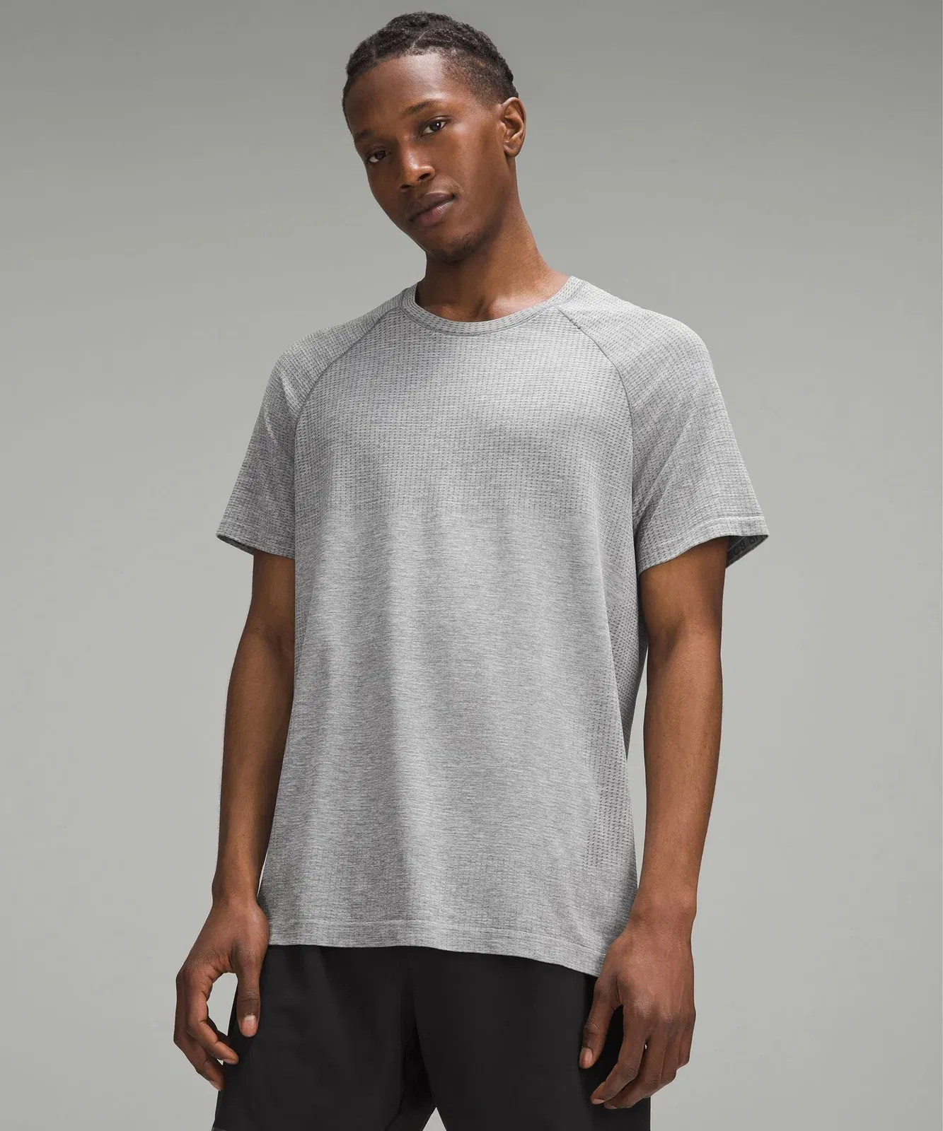 Lululemon Metal Vent Tech Shorts-Sleeve Shirt *Original Slim Fit