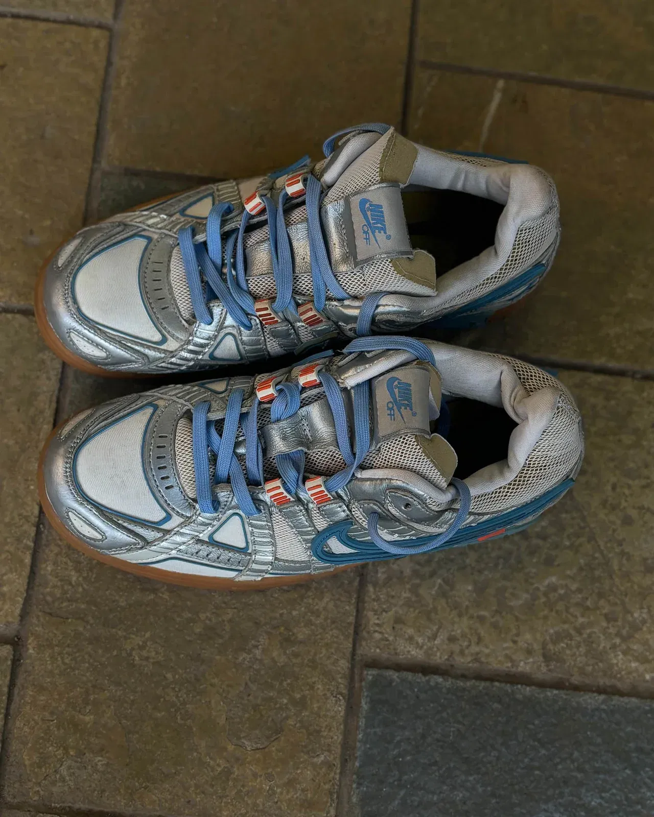 Nike X Off-White Air Rubber Dunk "University Blue" Sneakers (UK 9)