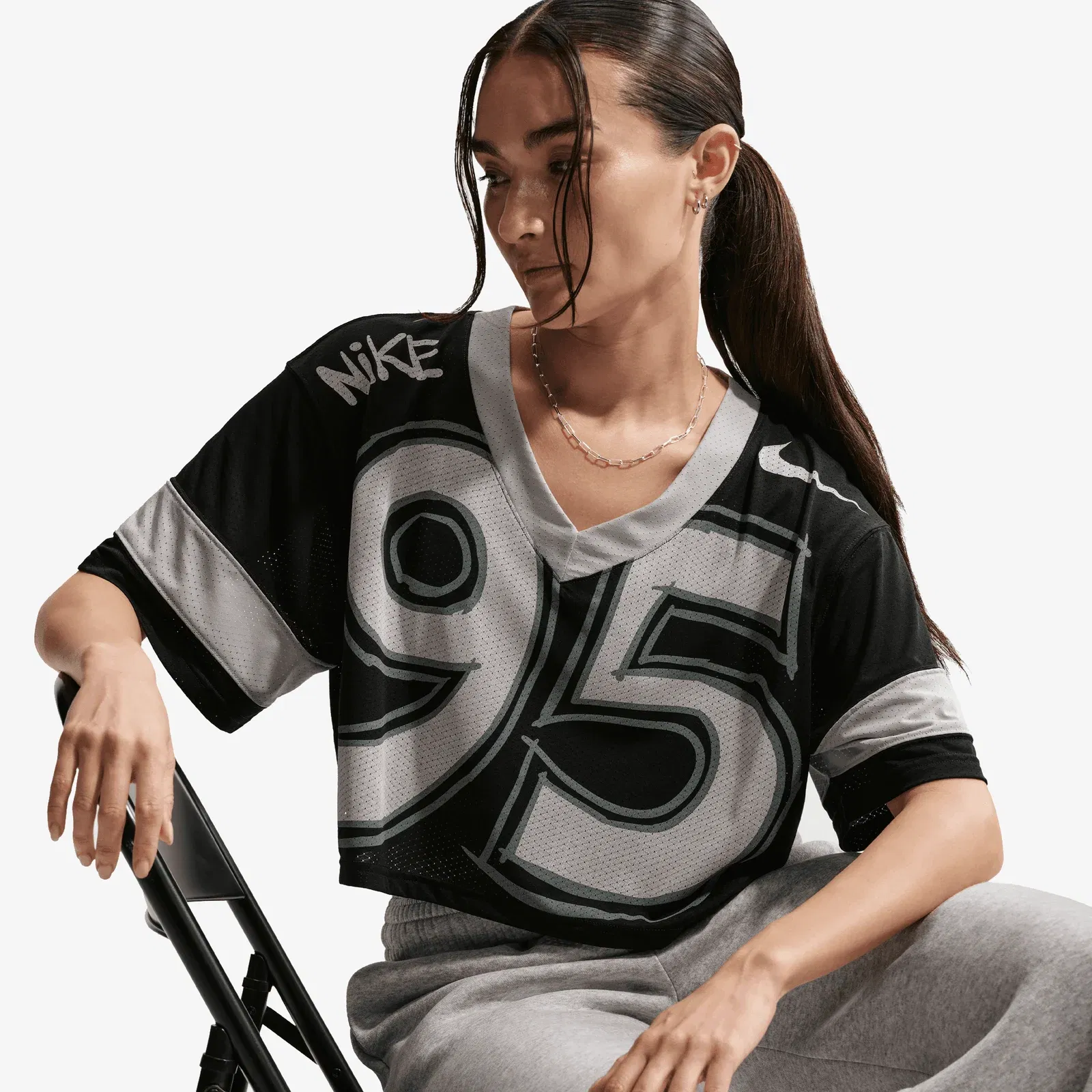 NIKE SPORTSWEAR OVERSIZED CROPPED JERSEY { BLACK LIGHT SMOKE