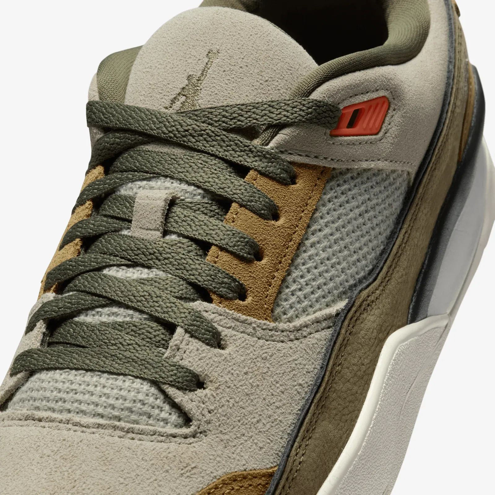 Jordan FLIGHT COURT { SPRUCE FOG/MEDIUM OLIVE-BROWN KELP-SAIL