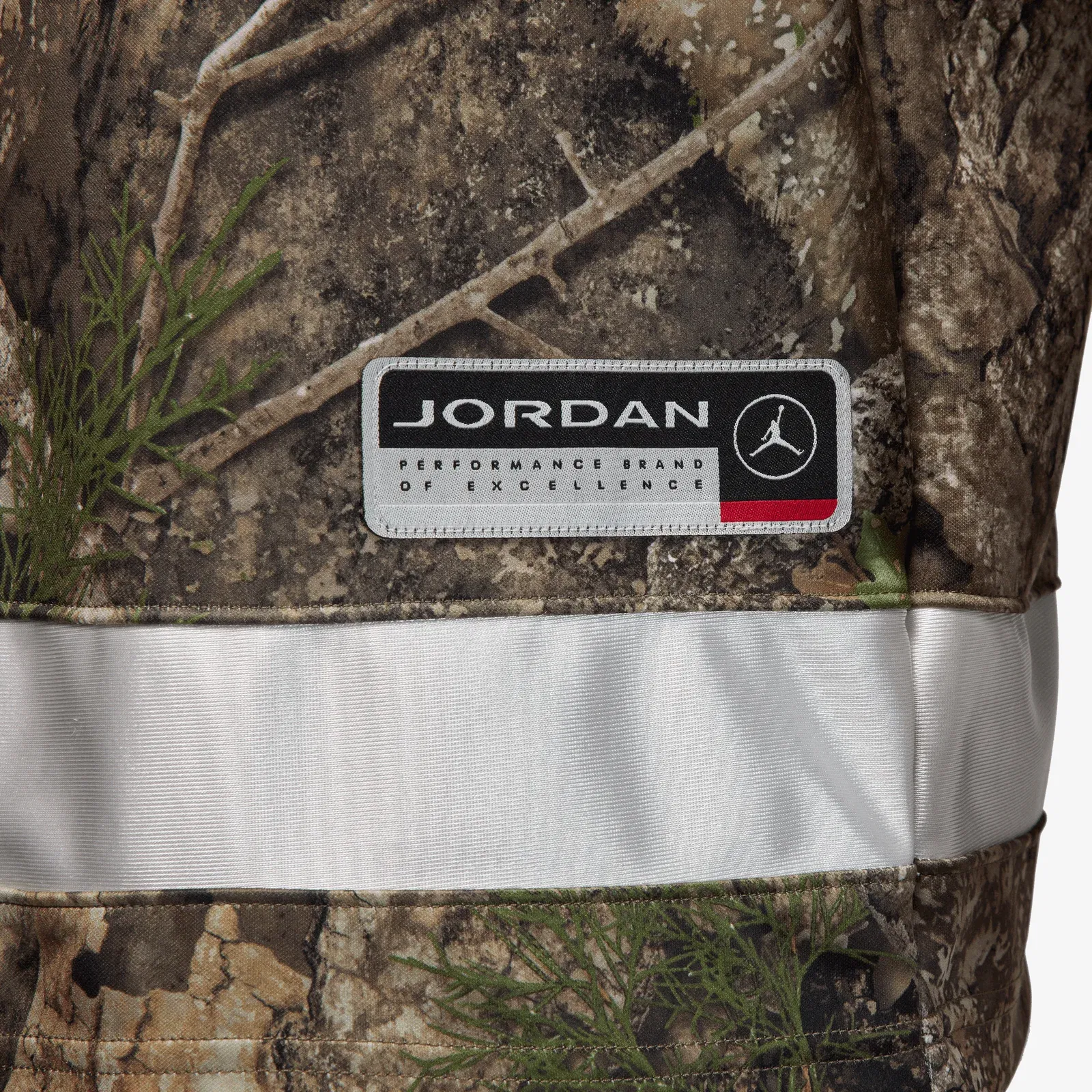 JORDAN BROOKLYN { MEDIUM OLIVE/SAIL/SAIL