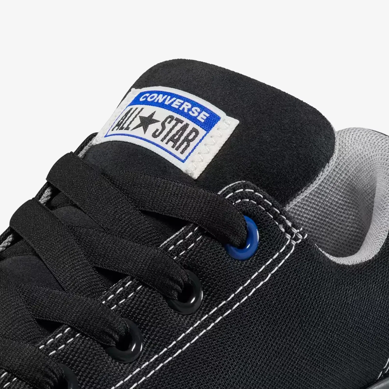 Converse CHUCK TAYLOR PUFF { BLACK