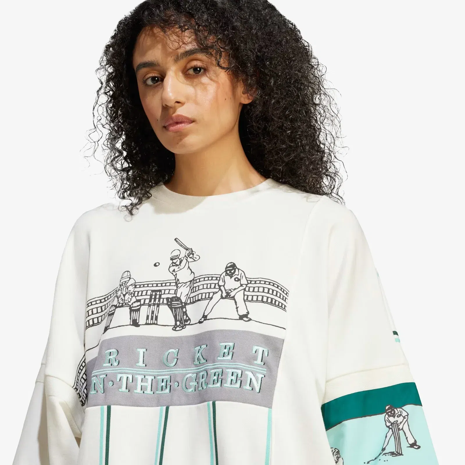 Adidas Originals RETRO SPORTS CRICKET-INSPIRED CREW SWEATSHIRT { OFF WHITE