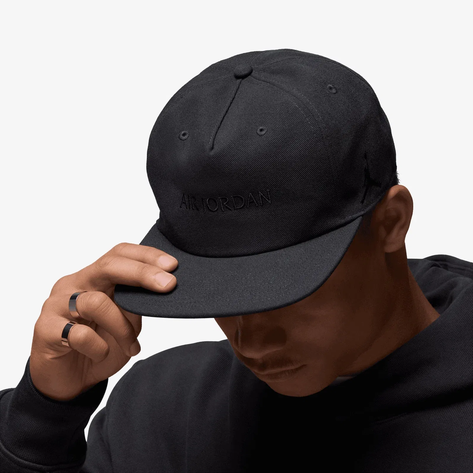 JORDAN AIRJORDAN PRO UNSTRUCTURED FLAT BILL HAT { OFF NOIR/OFF NOIR