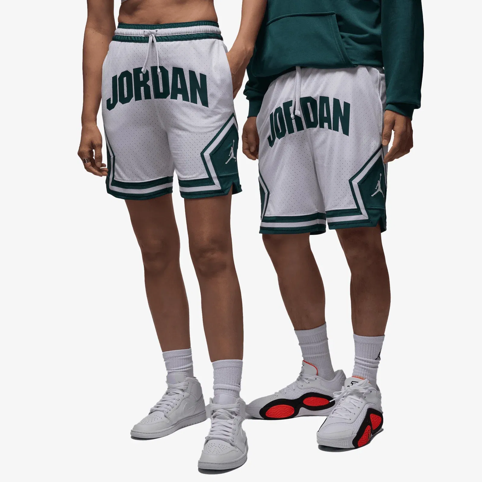 JORDAN SPORT DRI-FIT DIAMOND SHORTS { WHITE/OXIDIZED GREEN/WHITE