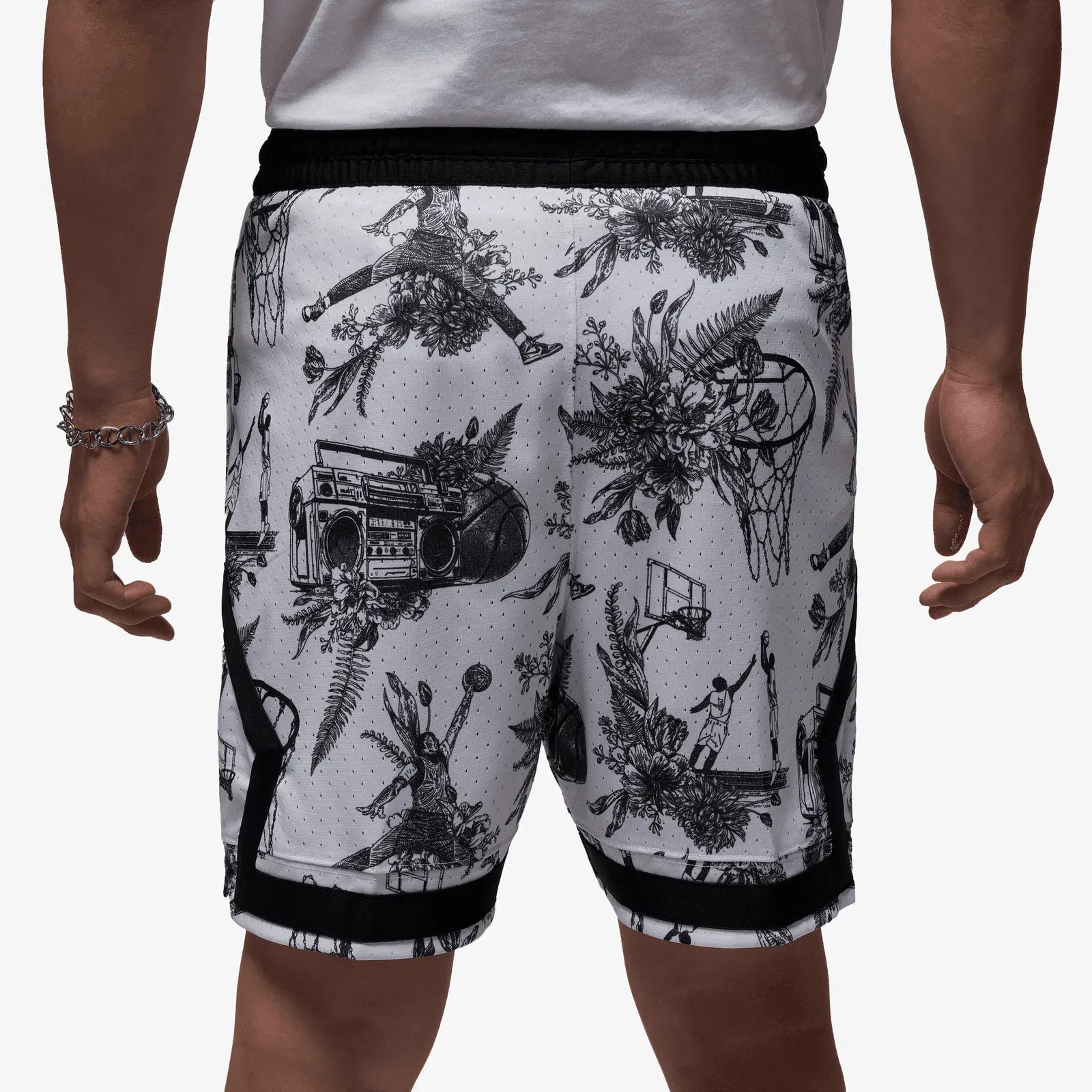 JORDAN SPORT DRI-FIT PRINTED DIAMOND SHORTS { WHITE/BLACK/BLACK