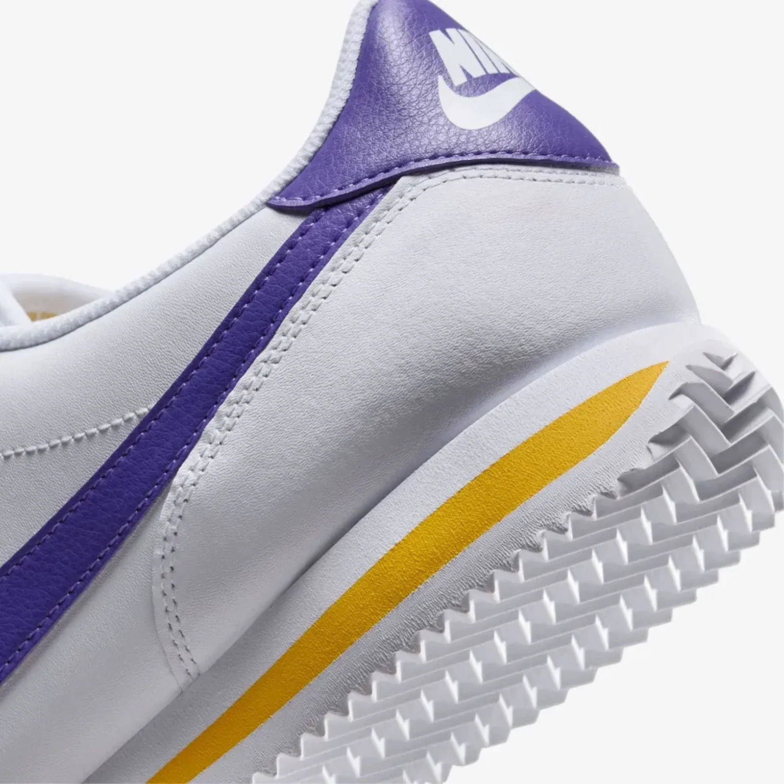 NIKE CORTEZ { WHITE/VARSITY PURPLE-VARSITY MAIZE
