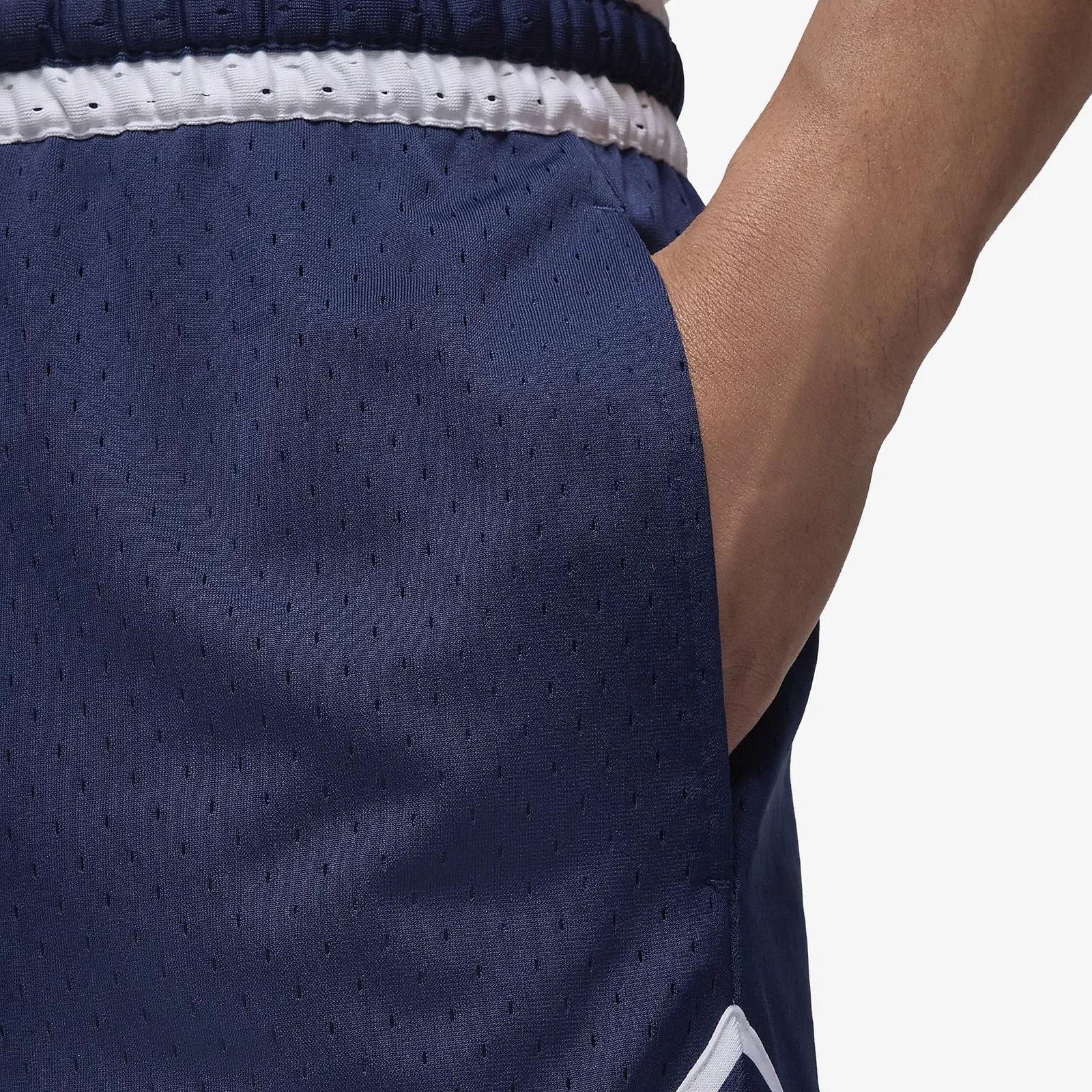 JORDAN DRI-FIT SPORT DIAMOND SHORTS { MIDNIGHT NAVY/WHITE/WHITE