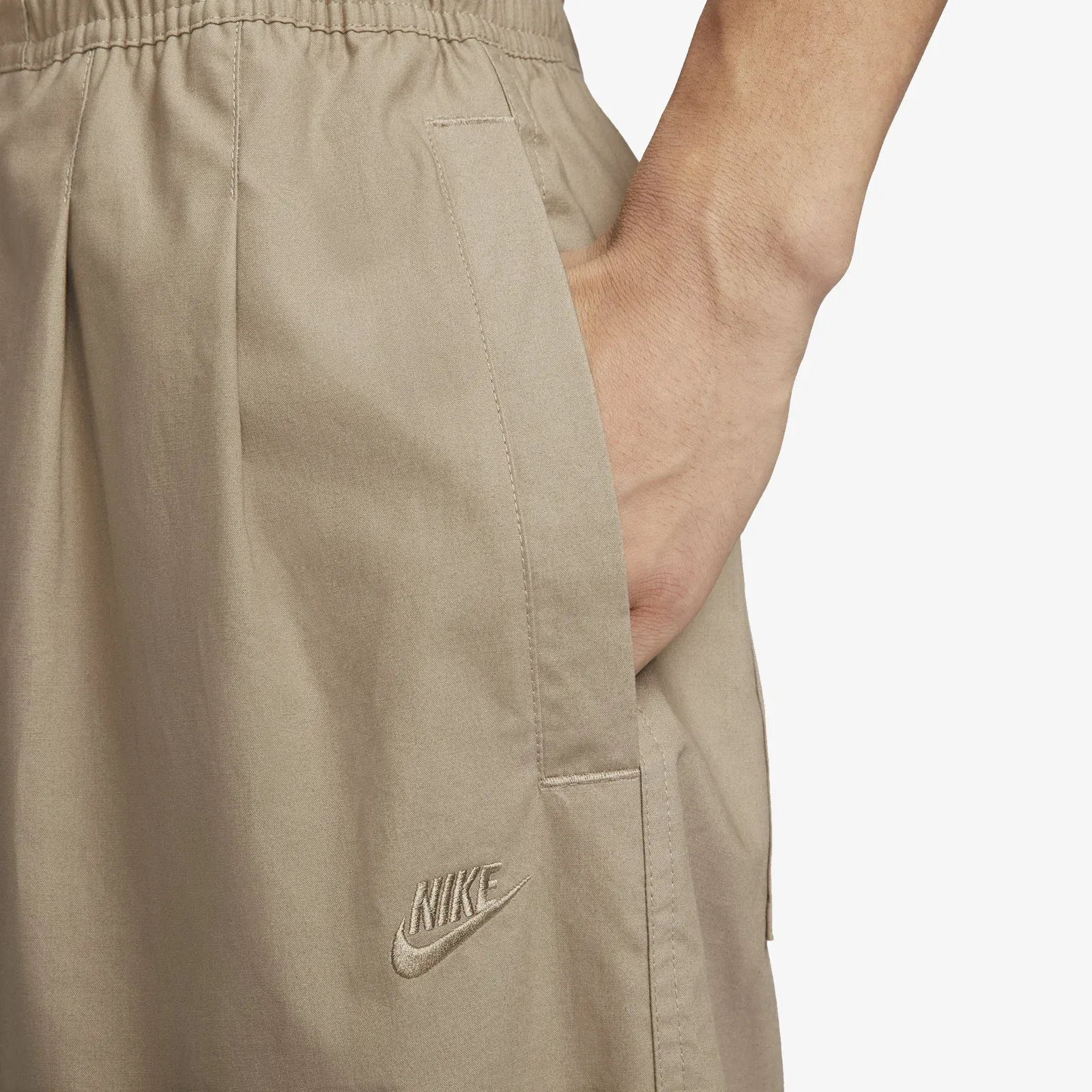 NIKE CLUB BALLOON PANTS { KHAKI/KHAKI
